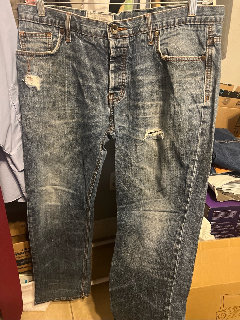 Men's Straight Fit Distressed Blue Jeans